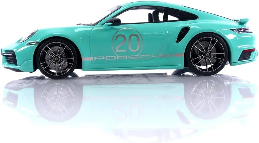 MiniChamps 1:18 2021 Porsche 911 TURBO S SPORTDESIGN #20 GREEN DIECAST 155069175