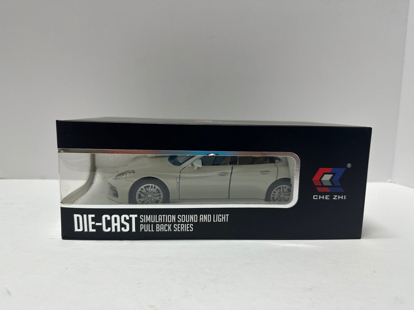 1:24 2020 Porsche Panamera White Diecast With LED Lights