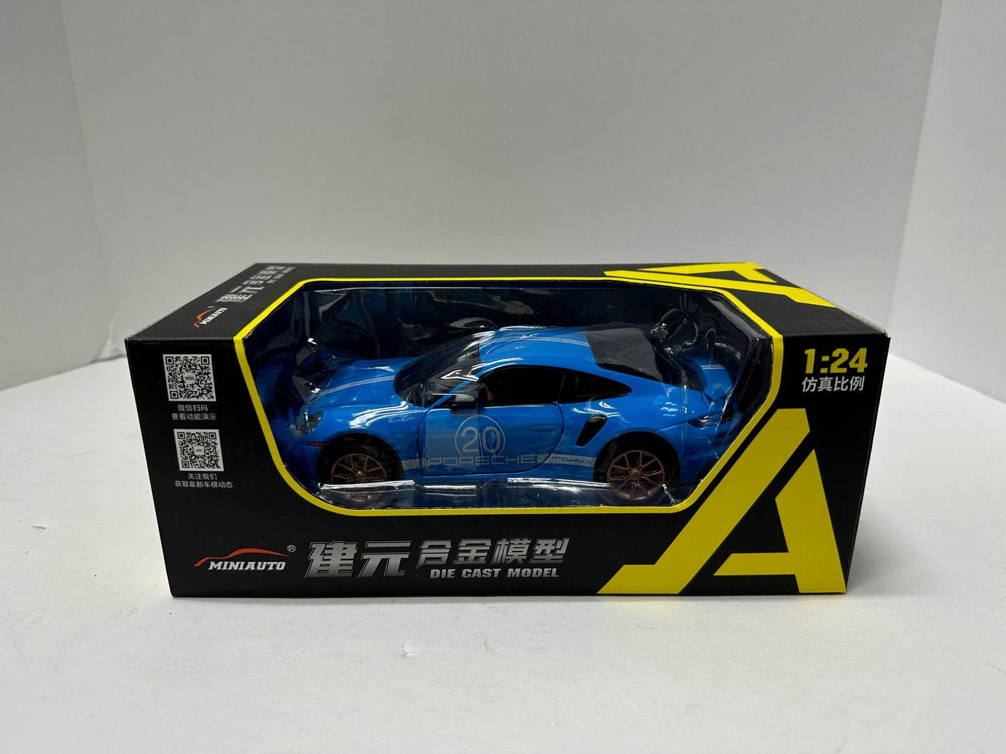 1:24 2020 Porsche 911 Turbo S Diecast With Headlight & Tailight LEDS Blue