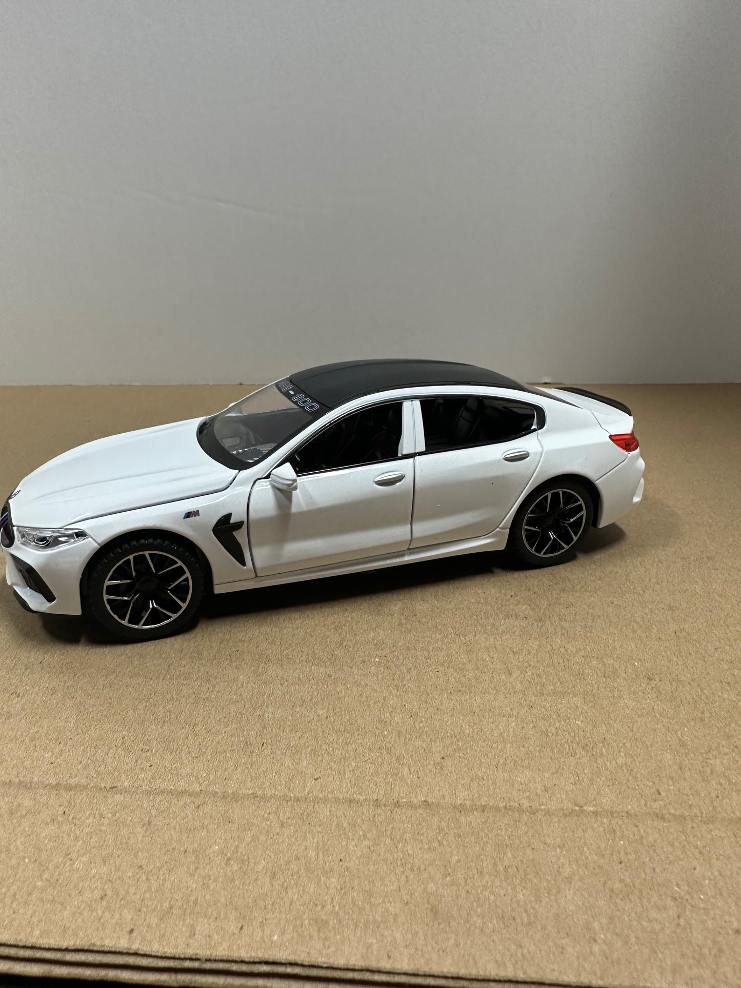 1:24 BMW M8 MH8 800 MANHART Gran Coupe Alloy Car Model Diecast