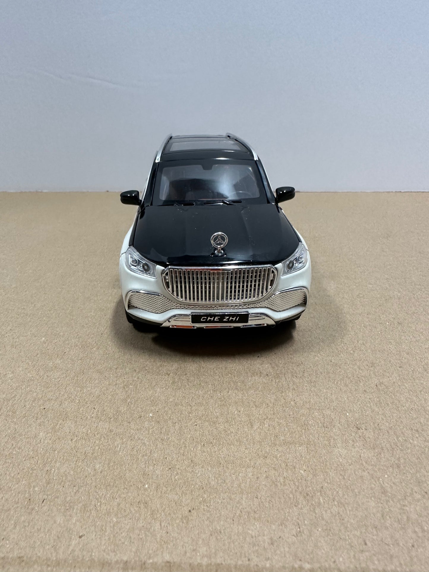 1:24 Maybach GLS-Class GLS600 Diecast LED HEADLIGHT TAIL LIGHT Black