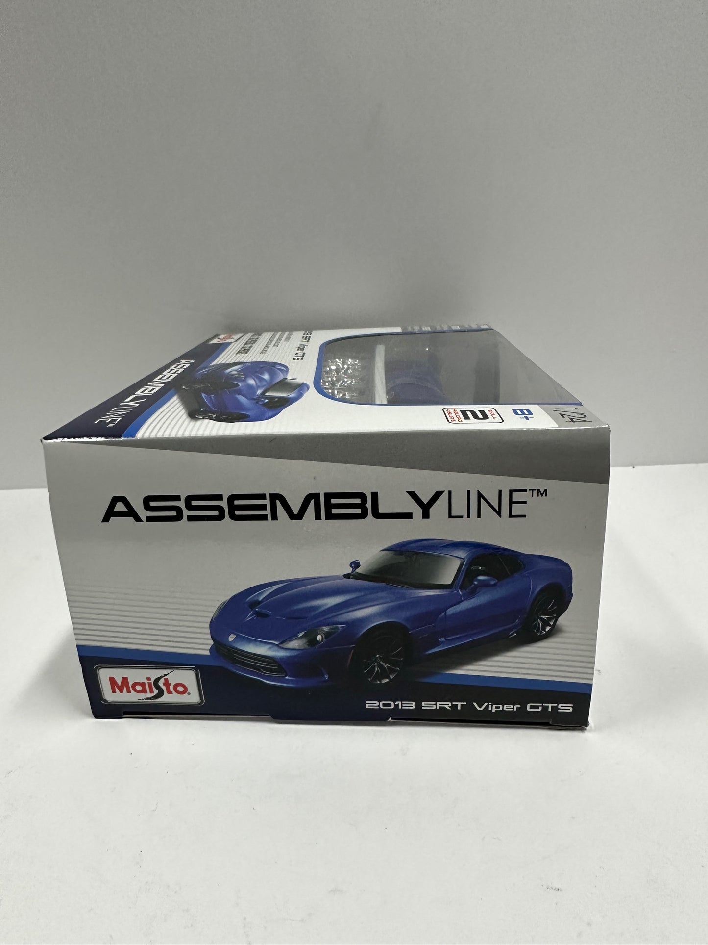 Maisto 1:24 Assembly Line 2013 Dodge Viper GTS SRT Diecast