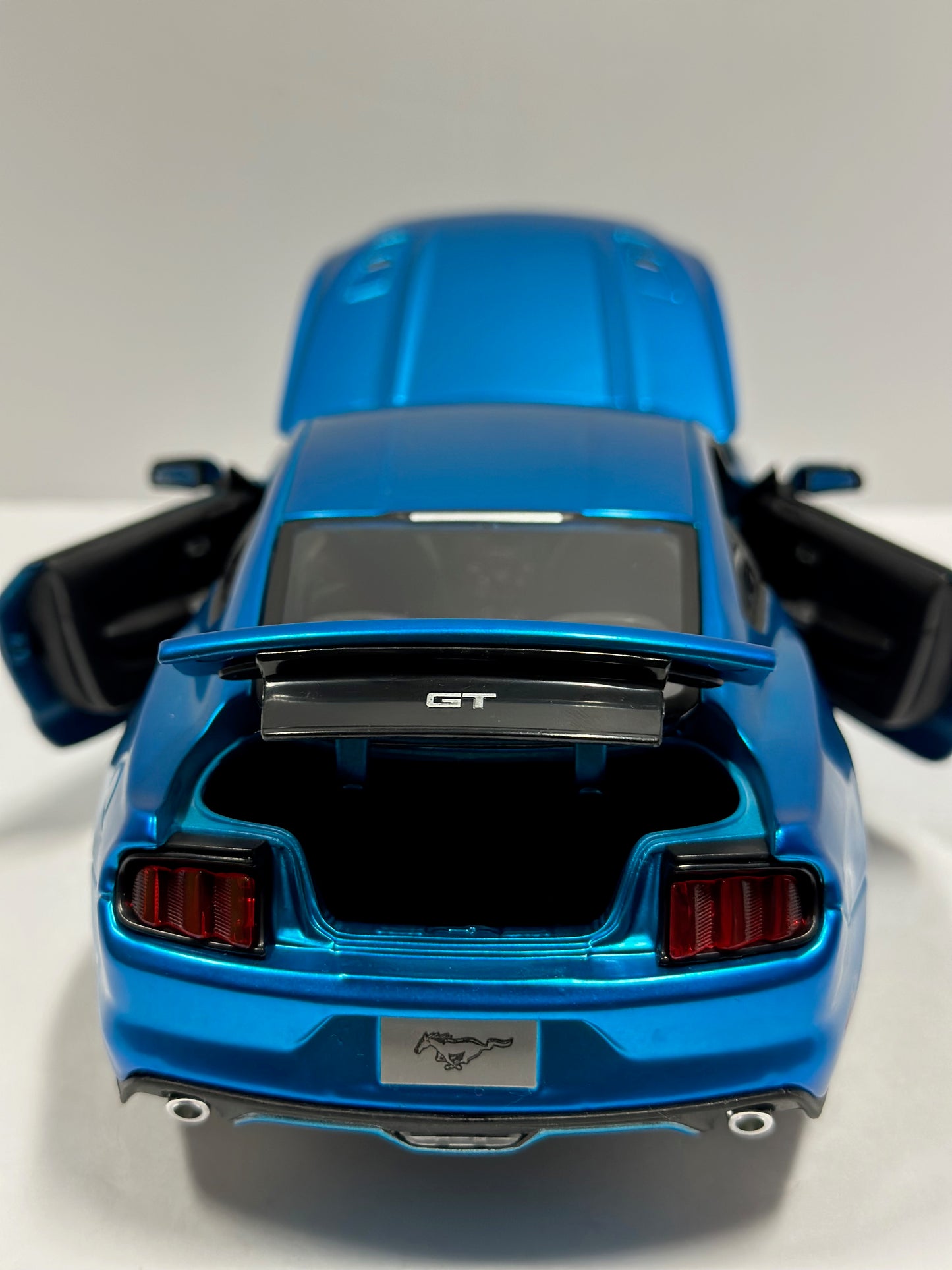 Maisto 1:18 2017 Ford Mustang GT Diecast