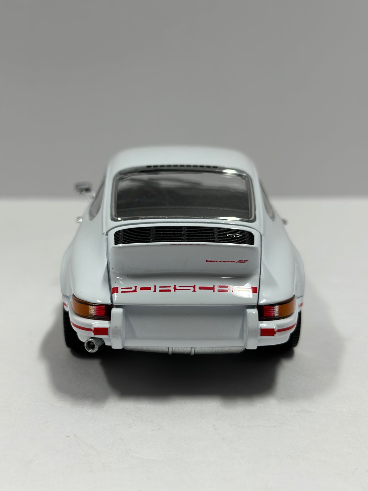 Welly 1:24 1973 Porsche Carrera 2.7 Diecast