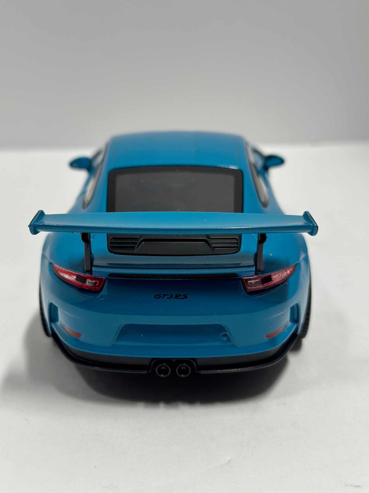 Welly 1:24 Porsche 911 GT3RS Diecast Blue