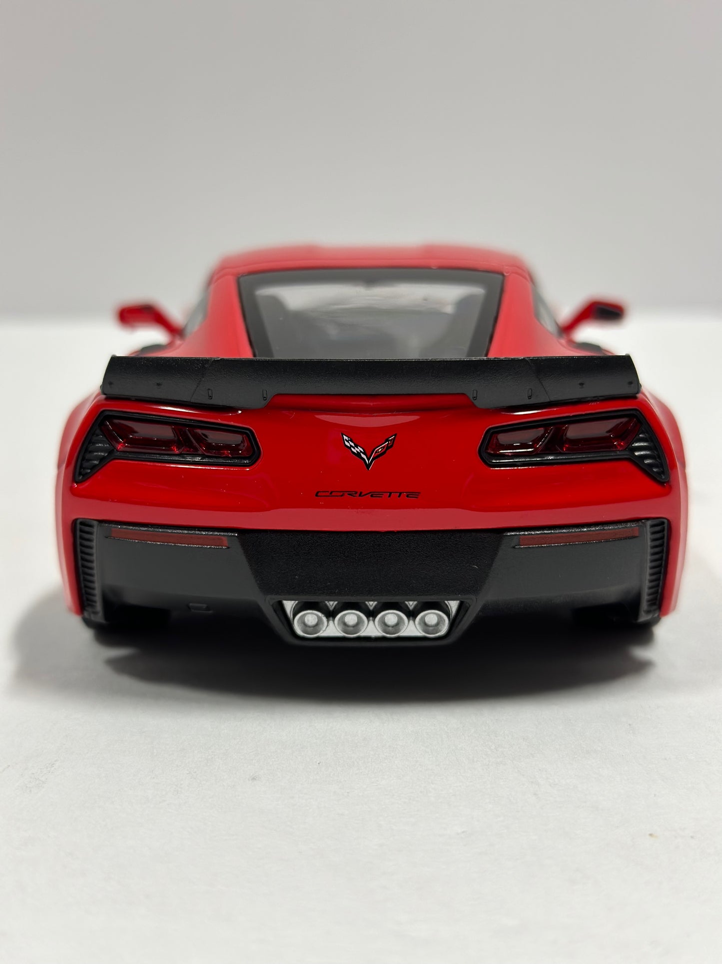 Welly 1:24 2017 Chevrolet Corvette Stingray Red Diecast