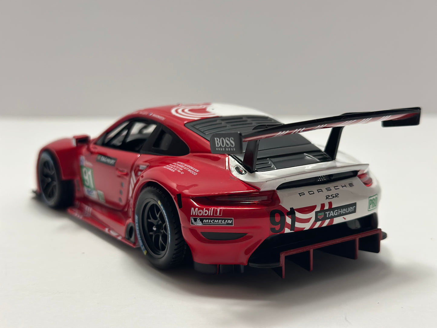 Bburago 1:24 Porsche 911 RSR #91 24h Of LE MANS 2020