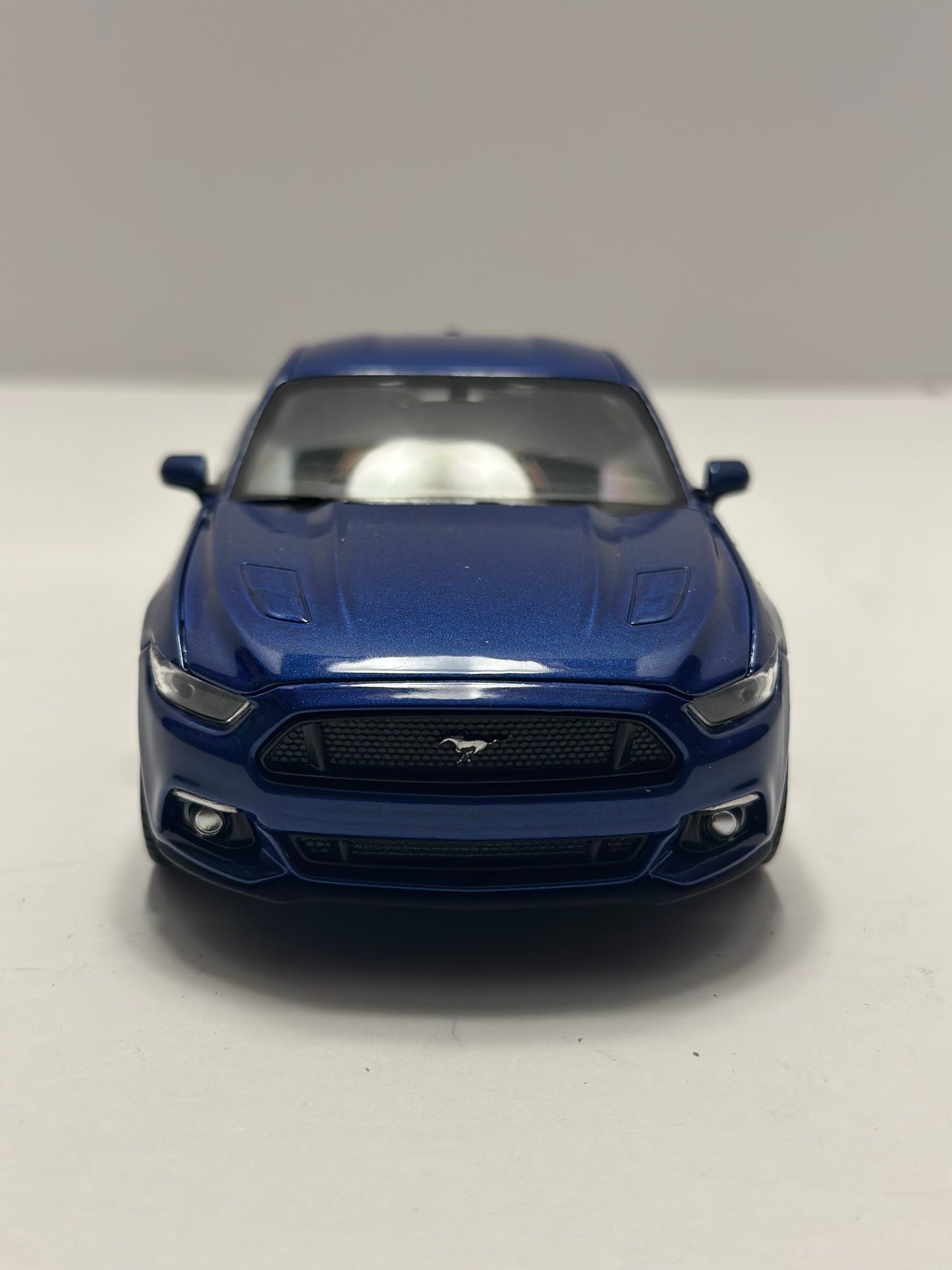 Welly 1:24 2015 Ford Mustang GT 5.0 Blue Diecast