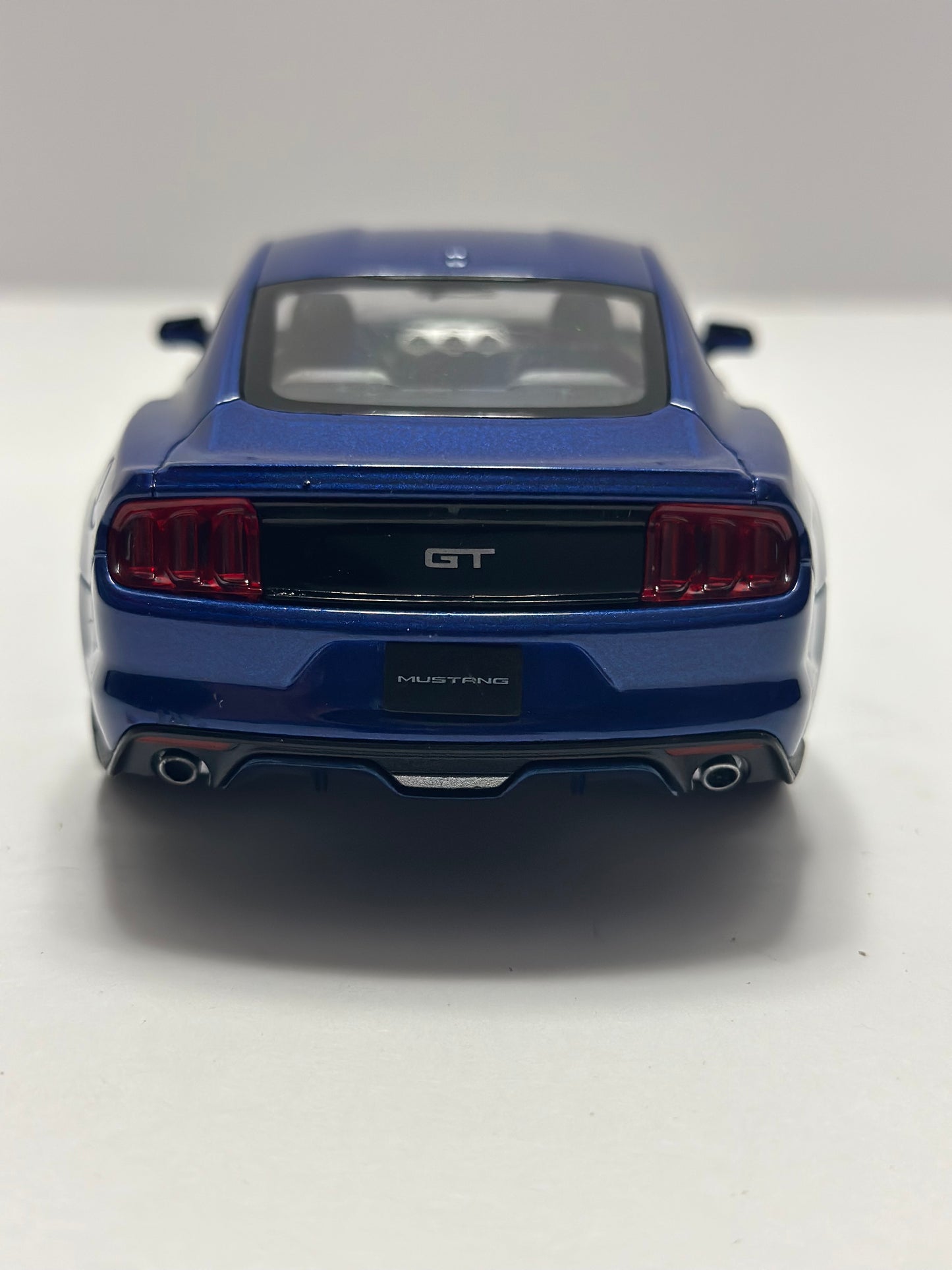 Welly 1:24 2015 Ford Mustang GT 5.0 Blue Diecast