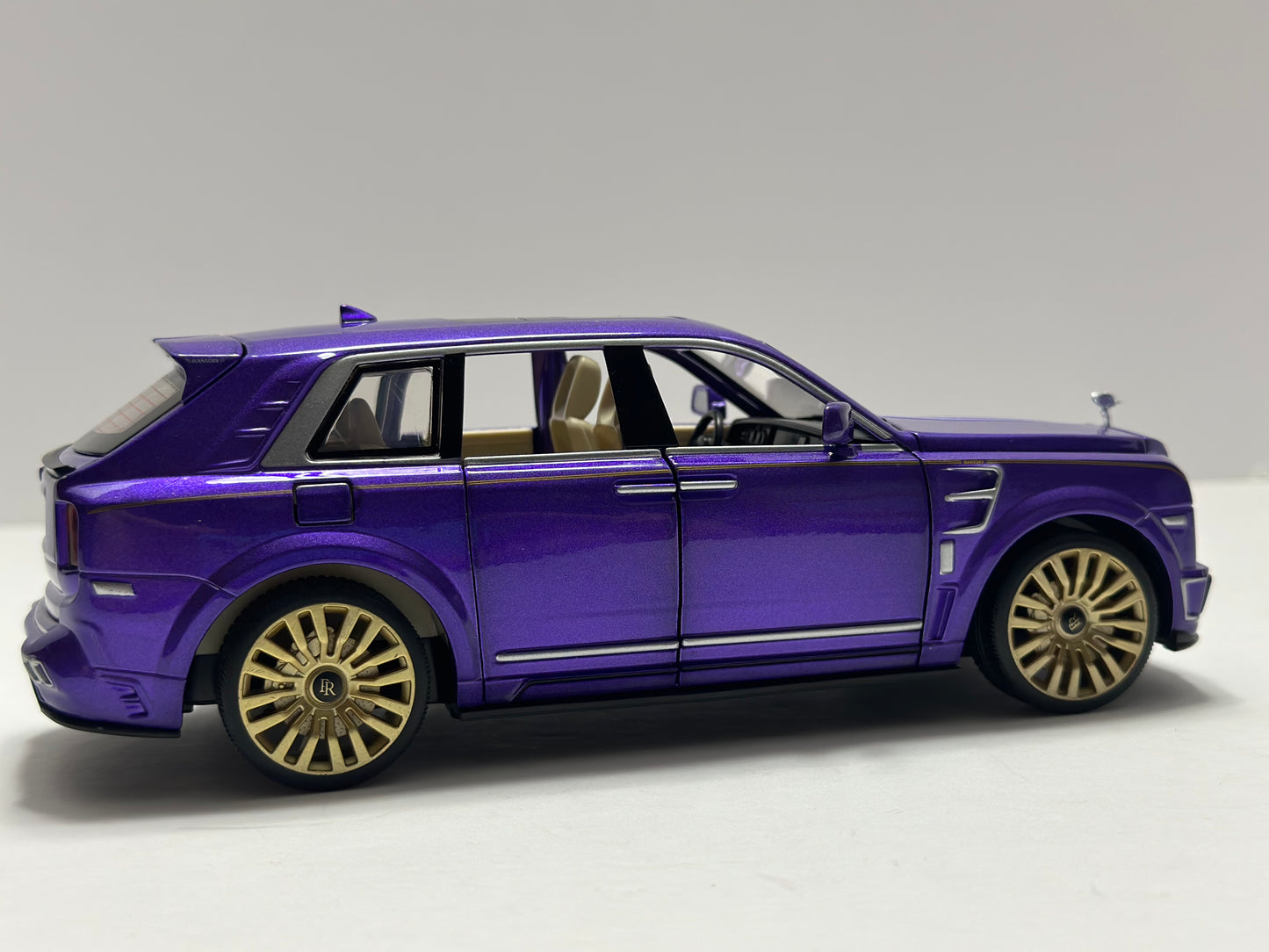 1:24 Rolls-Royce Cullinan Mansory Diecast LED HEADLIGHT & TAILLIGHT Purple Diecast