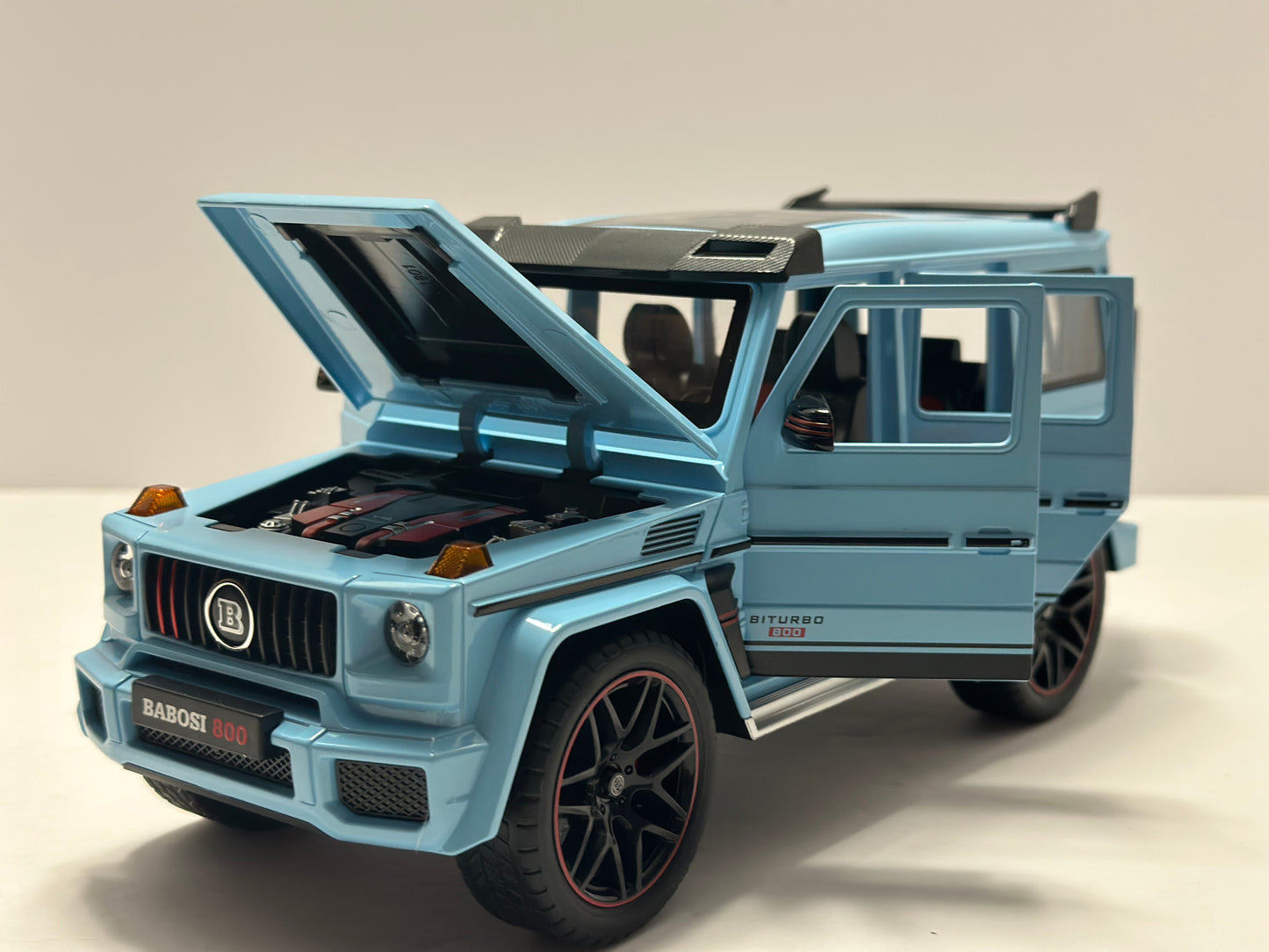 Mercedes-Benz G Wagon G-CLASS 1:18 G700 SUV Metal Diecast Alloy Toys Cars Toy led Blue