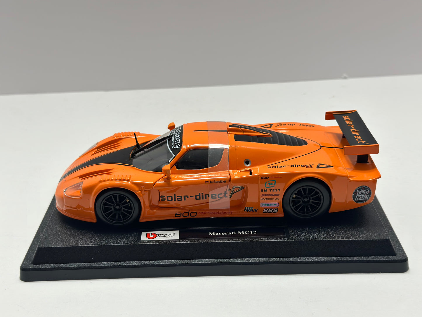 Bburago 1:24 MASERATI MC12 ORANGE Diecast