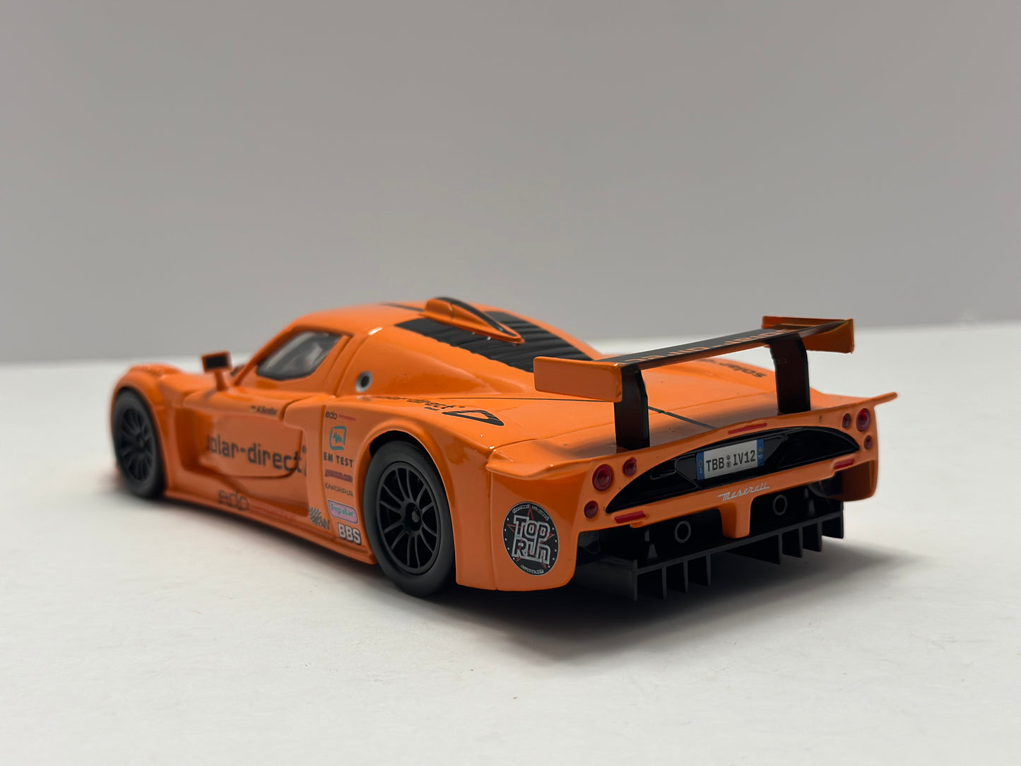 Bburago 1:24 MASERATI MC12 ORANGE Diecast