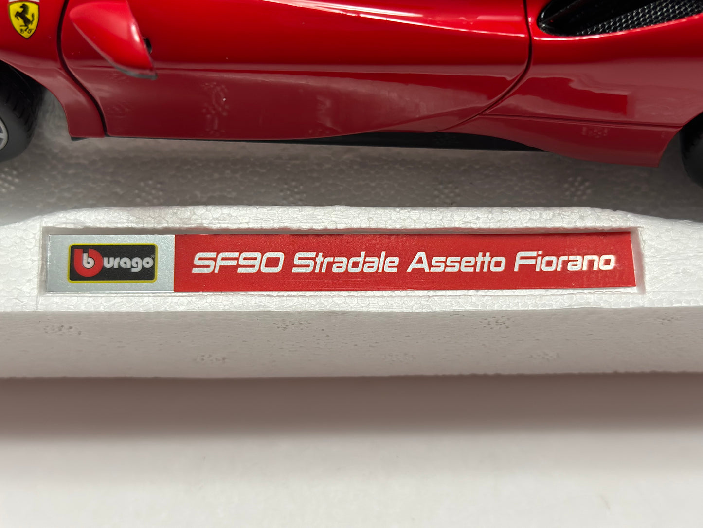 Bburago Signature Series/Bburago Series 1:18 Ferrari Sf90 Stradale Assetto Fiorano Diecast