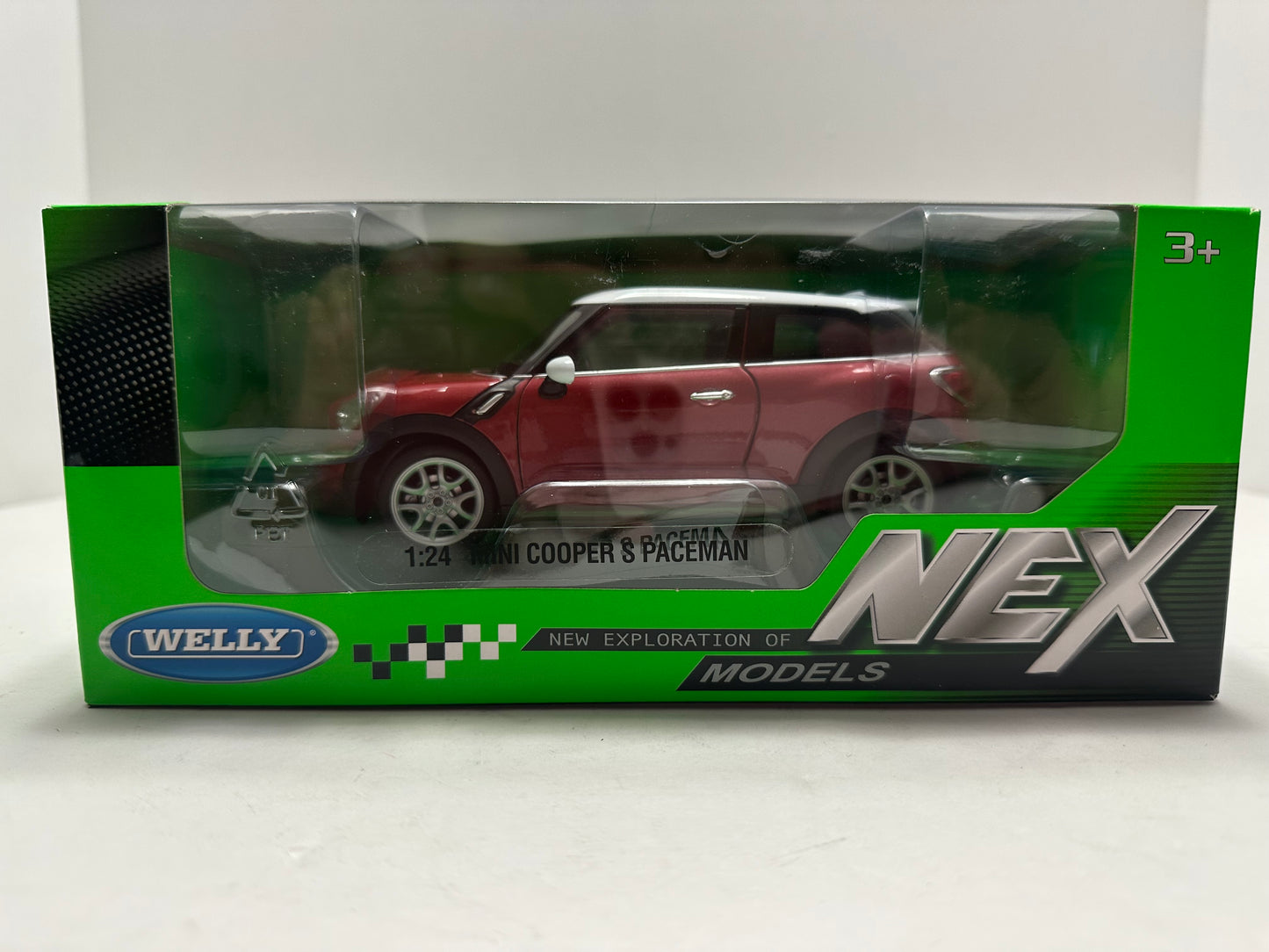 Welly 1:24 Mini Cooper S Paceman Red Diecast