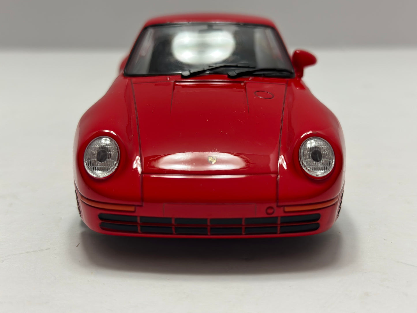 Welly 1:24 1986 Porsche 959 Diecast Red