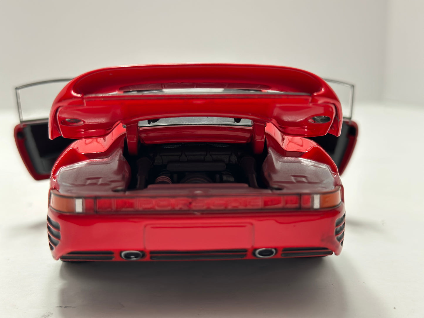 Welly 1:24 1986 Porsche 959 Diecast Red