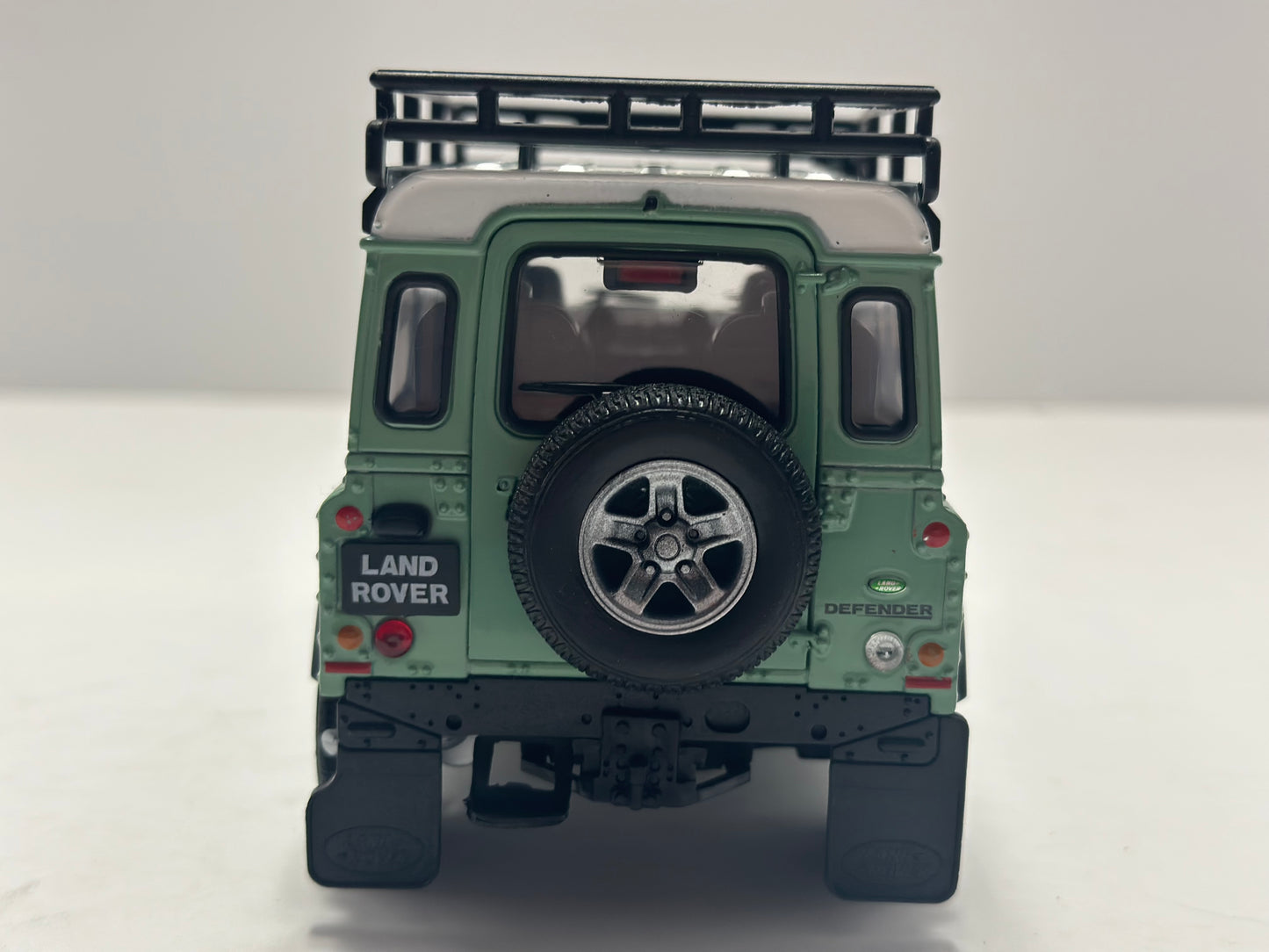 WELLY 1:24 LAND ROVER DEFENDER GREEN ROOF RACK SNORKEL Diecast