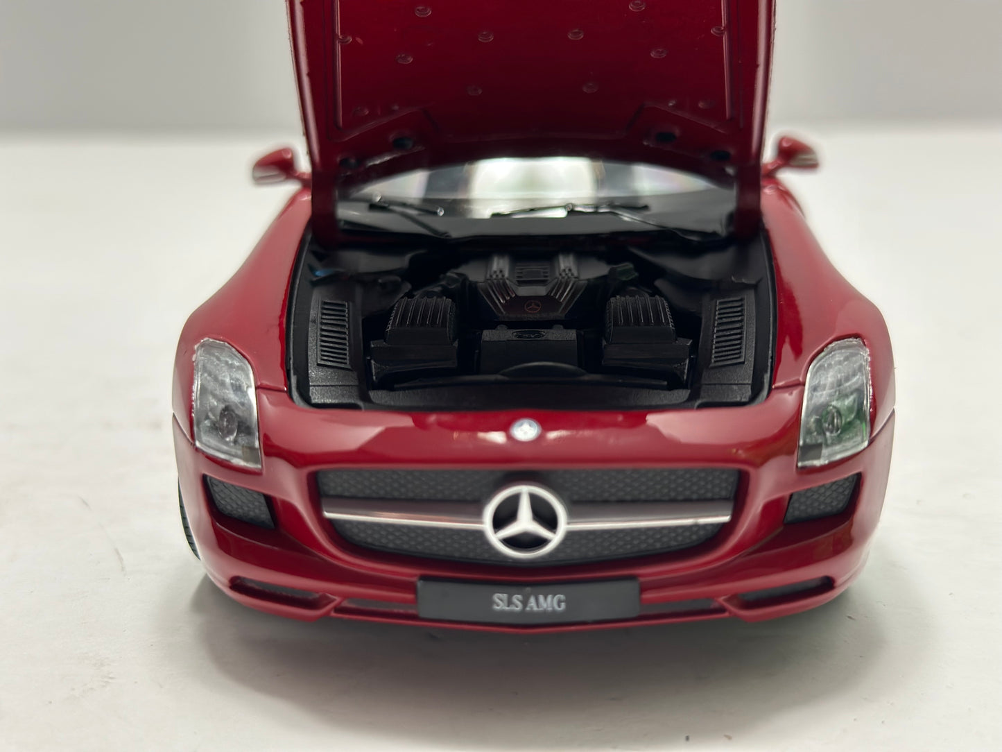 Welly 1:24 Mercedes-benz SLS AMG RED DIECAST