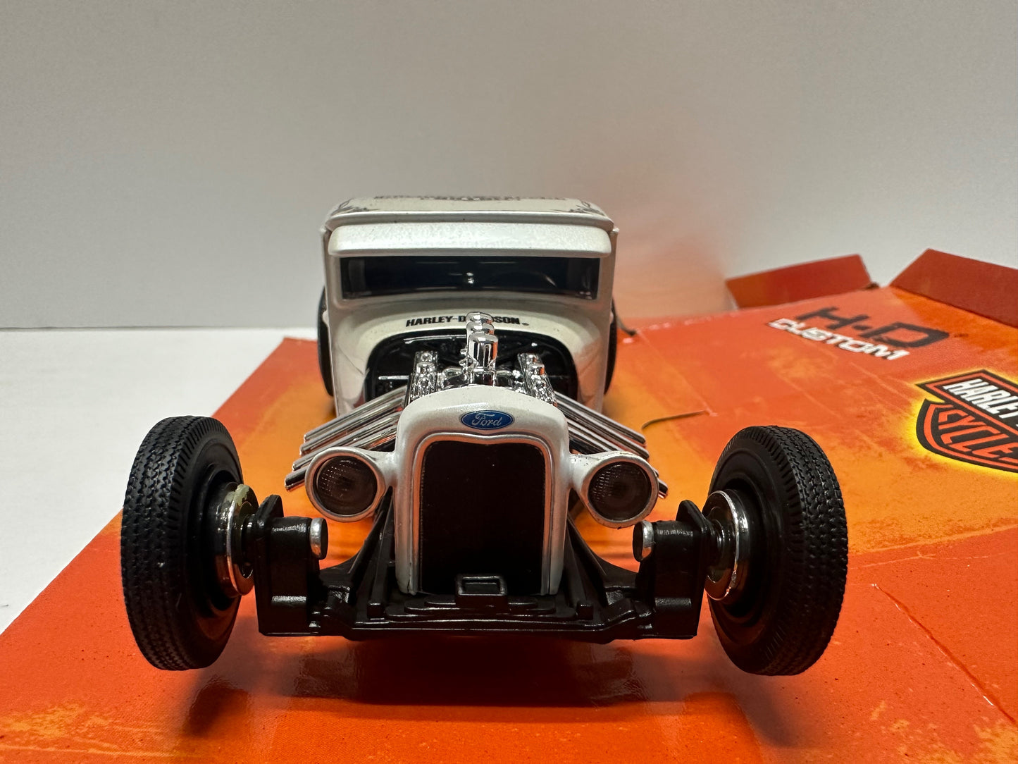 Maisto 1:24 Rat Rod Harley Davidson 1929 Ford Model A29 Hot Rod HD