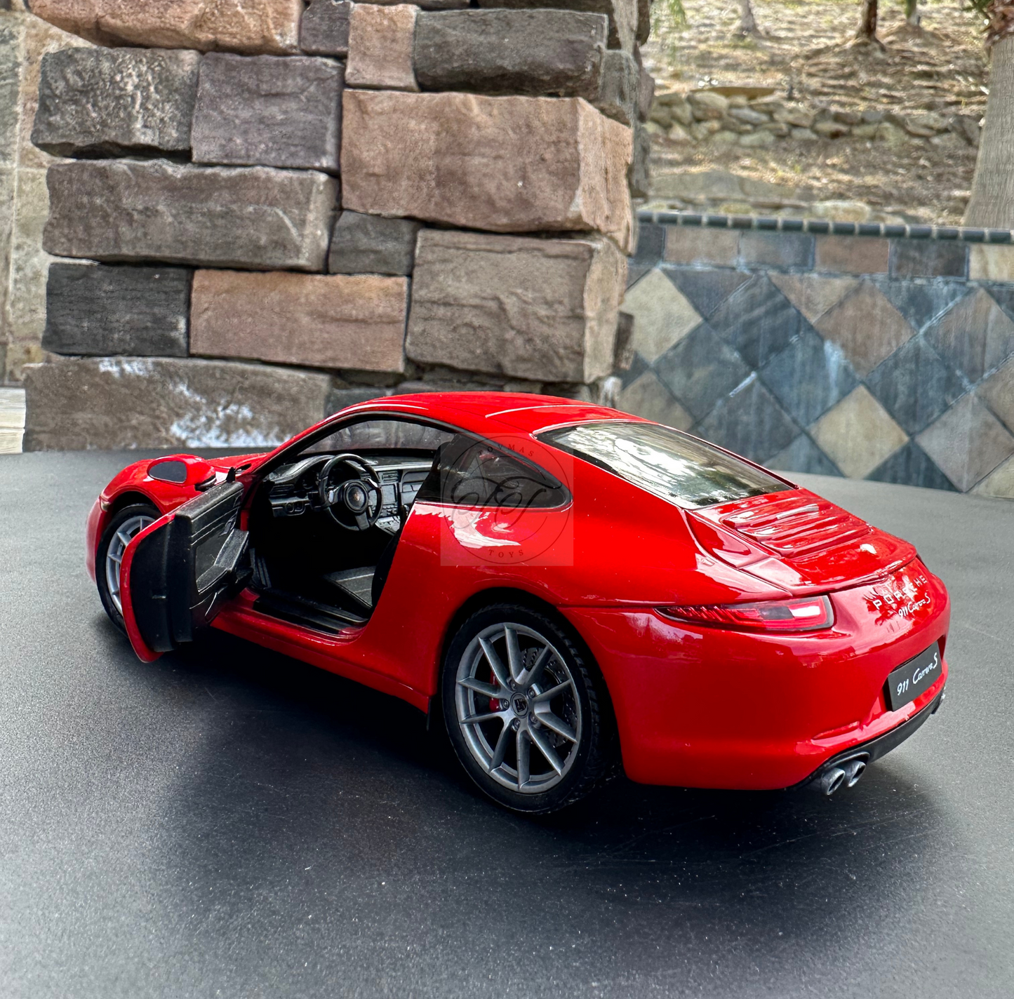 WELLY 1:24 SCALE 2012 PORSCHE 911 CARRERA S 991 RED