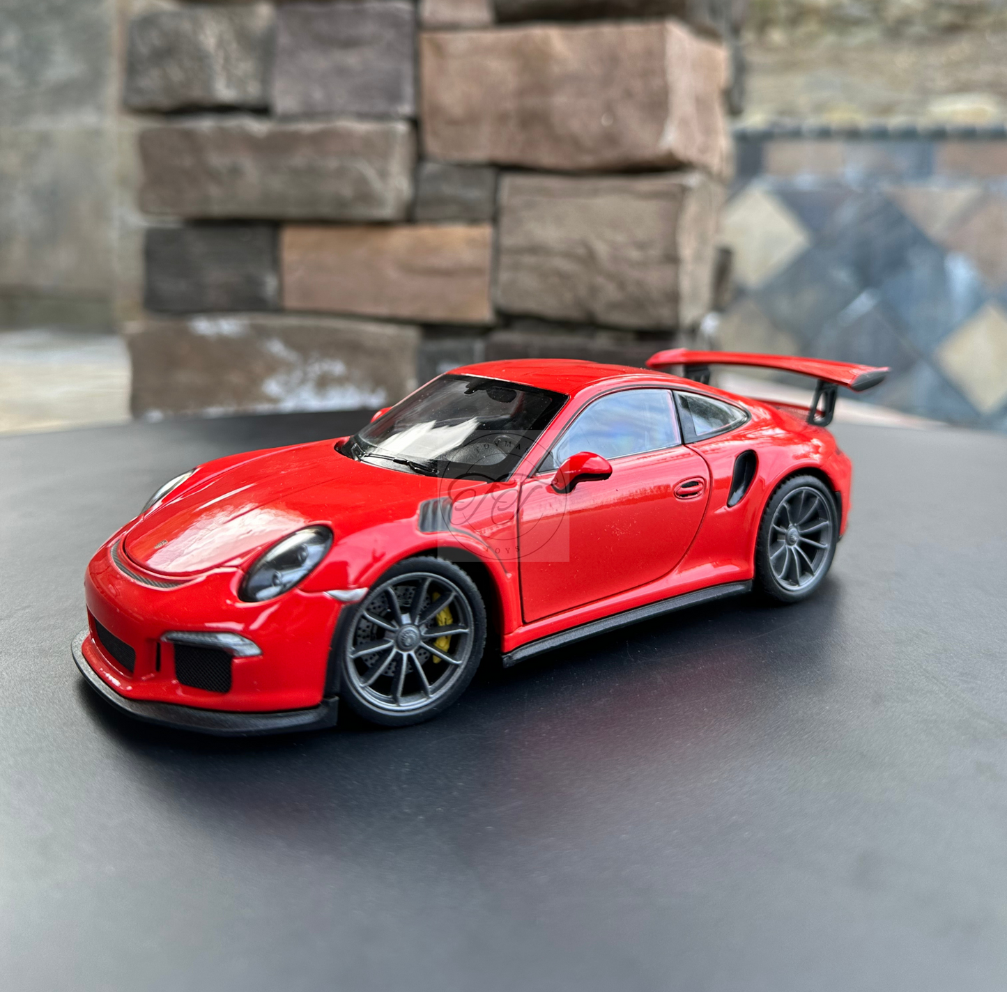 WELLY 1:24 SCALE 2019 PORSCHE 911 GT3 RS 991 RED