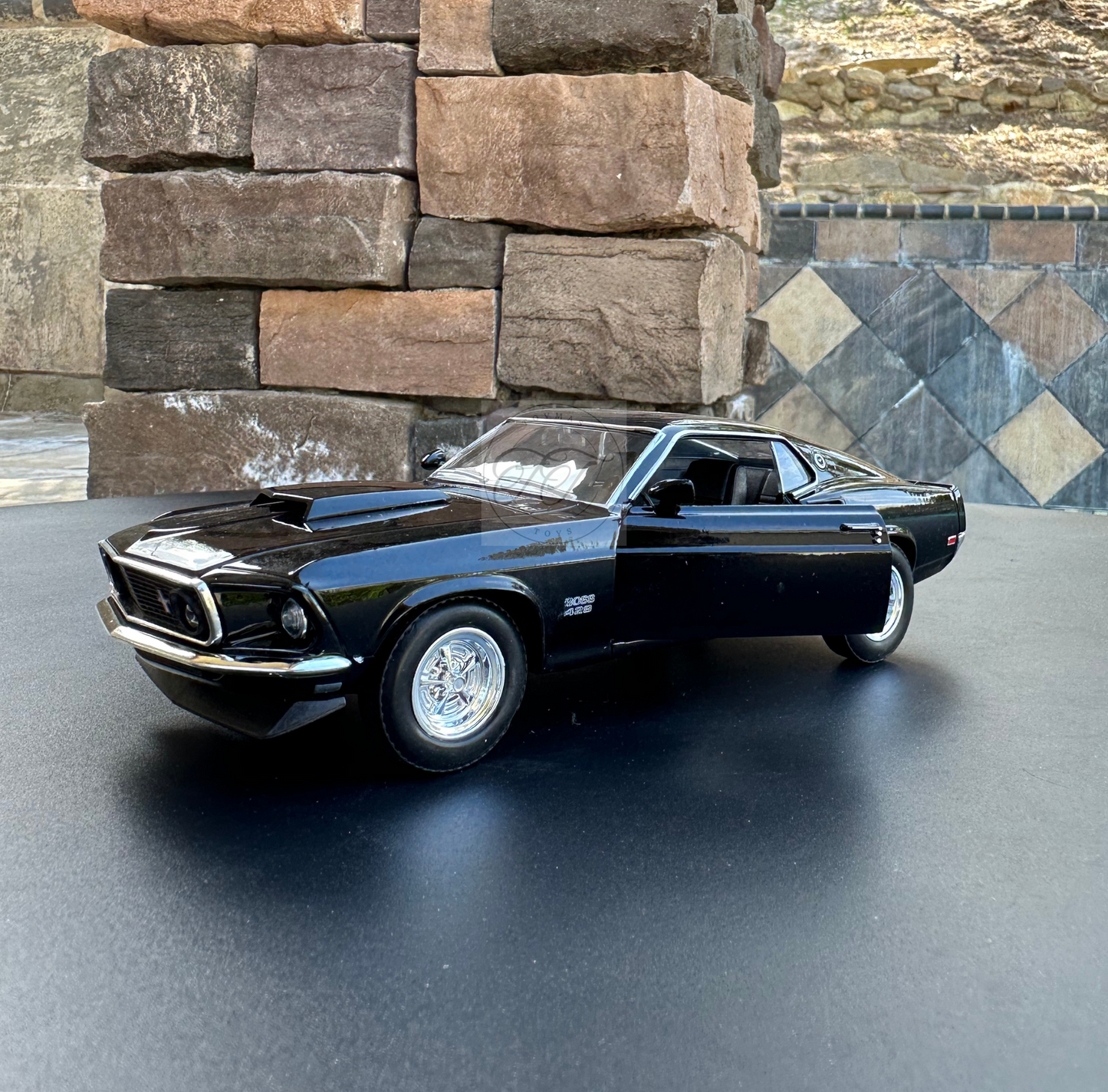 WELLY 1:24 SCALE 1969 FORD MUSTANG BOSS 429 BLACK