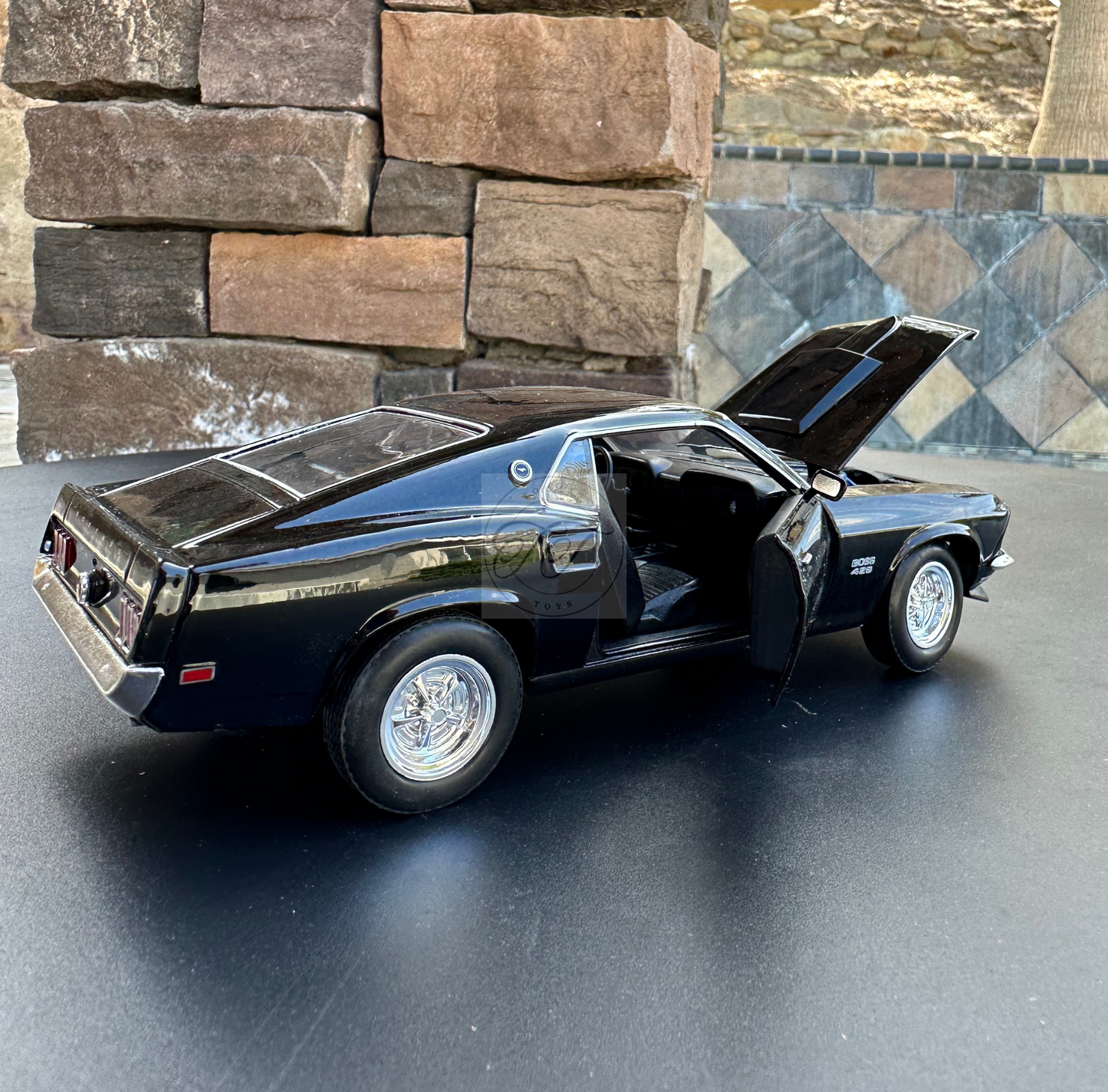 WELLY 1:24 SCALE 1969 FORD MUSTANG BOSS 429 BLACK