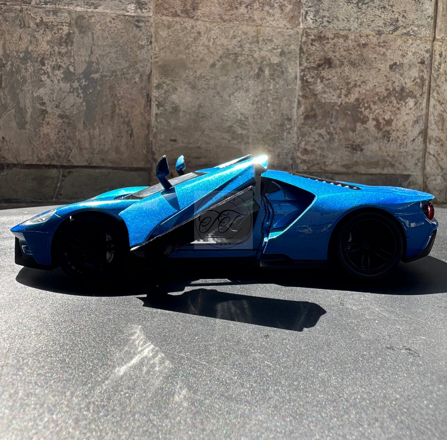 WELLY 1:24 SCALE 2017 FORD GT BLUE