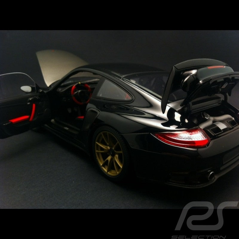 MINICHAMPS 1:18 2011 PORSCHE 911 997 GT2 RS BLACK with Gold WHEELS 100-069402