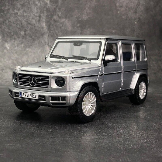 Maisto 1:24 Diecast Mercedes Benz G Glass G500 2019 Silver