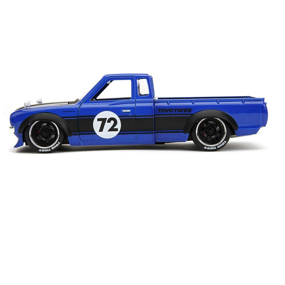 JADA JUST TRUCKS 1:24 1972 DATSUN 620 PICKUP TRUCK with EXTRA WHEELS BLUE 34193