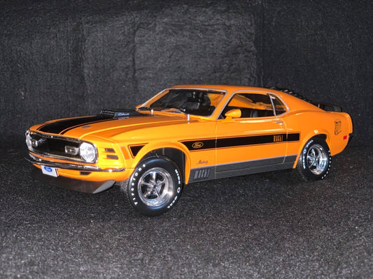 Maisto 1:18 1970 Ford Mustang Mach 1 Twister Diecast Orange