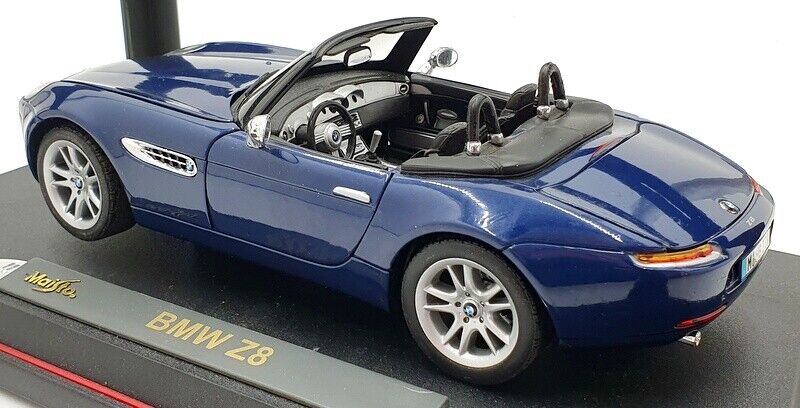 Maisto Premiere Edition 1:18 BMW Blue Z8 Blue DieCast