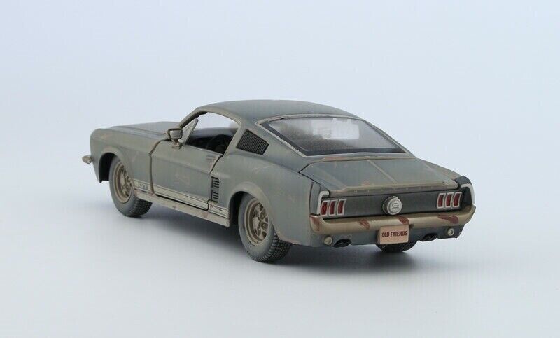 Maisto 1:24 Ford Mustang 1967 OLD FRIENDS Diecast