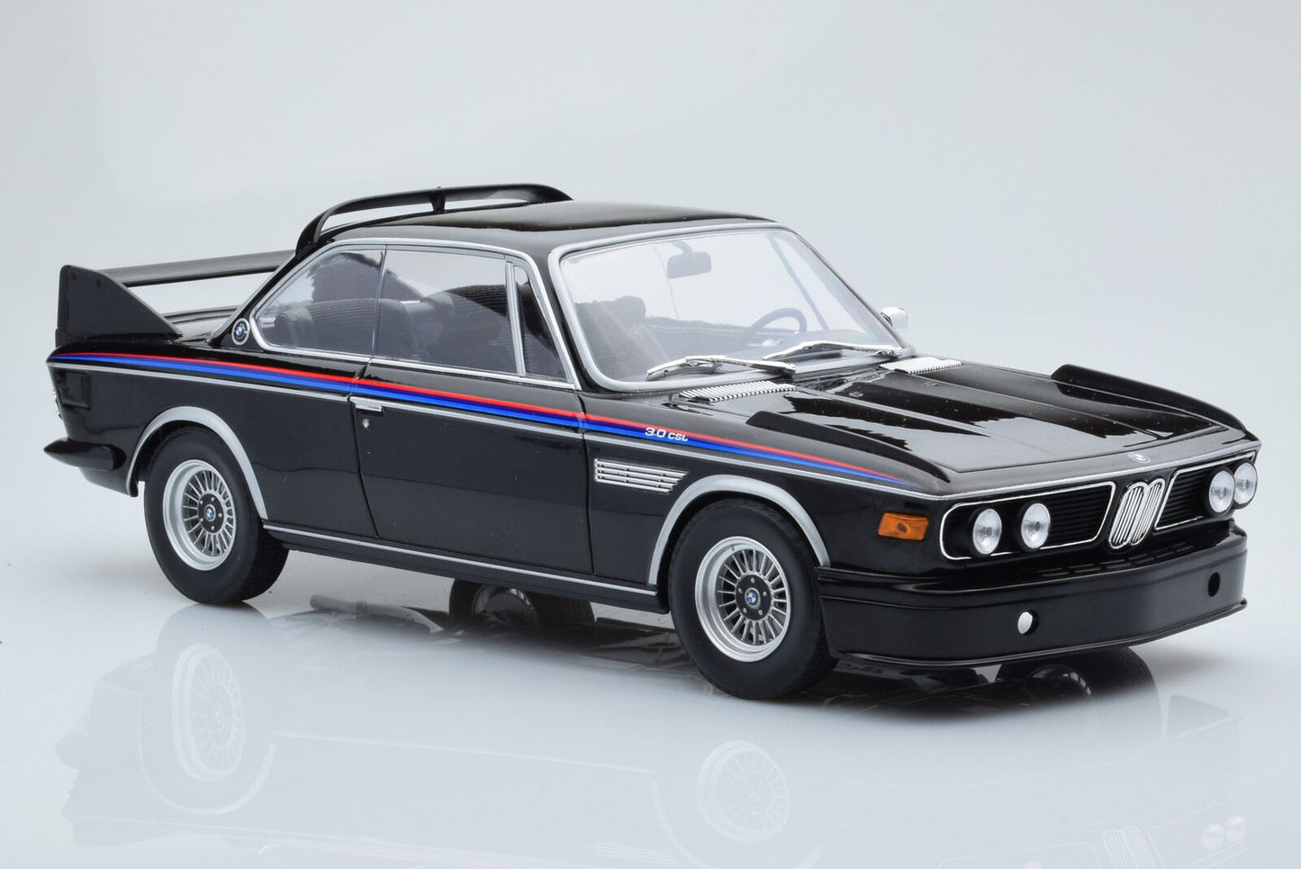 MINICHAMPS 1:18 1973 BMW 3.0 CSL BLACK  LIMITED EDITION 444 PCS DIECAST 155028134