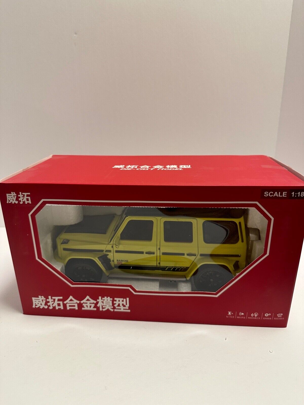 1:18 Scale Mercedes-Benz G Wagon  G700 SUV Exquisite Metal Diecast