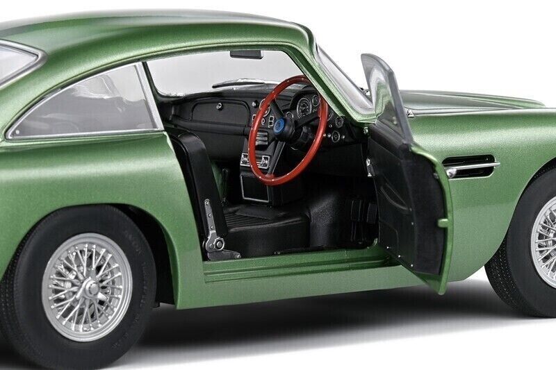 SOLIDO 1:18 1964 ASTON MARTIN DB5 RHD PORCELAIN GREEN  DIECAST  S1807102