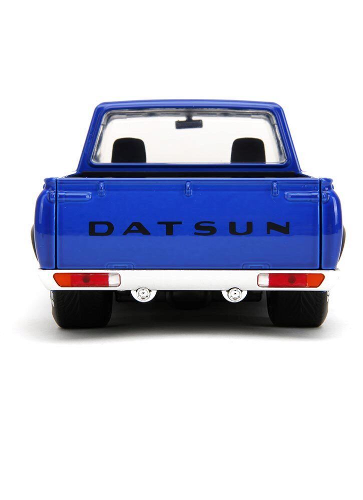 JADA JUST TRUCKS 1:24 1972 DATSUN 620 PICKUP TRUCK with EXTRA WHEELS BLUE 34193