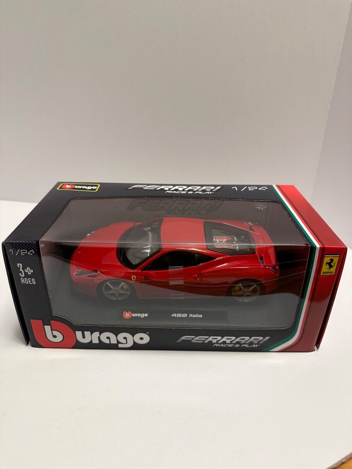 Bburago 1:24 Ferrari 458 Italia Red Diecast 18-26003