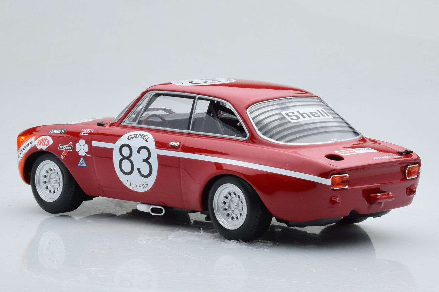 Minichamps 1:18 ALFA ROMEO GTA 1300 JUNIOR #83 AUTODELTA SPA 24H 1972 15572283