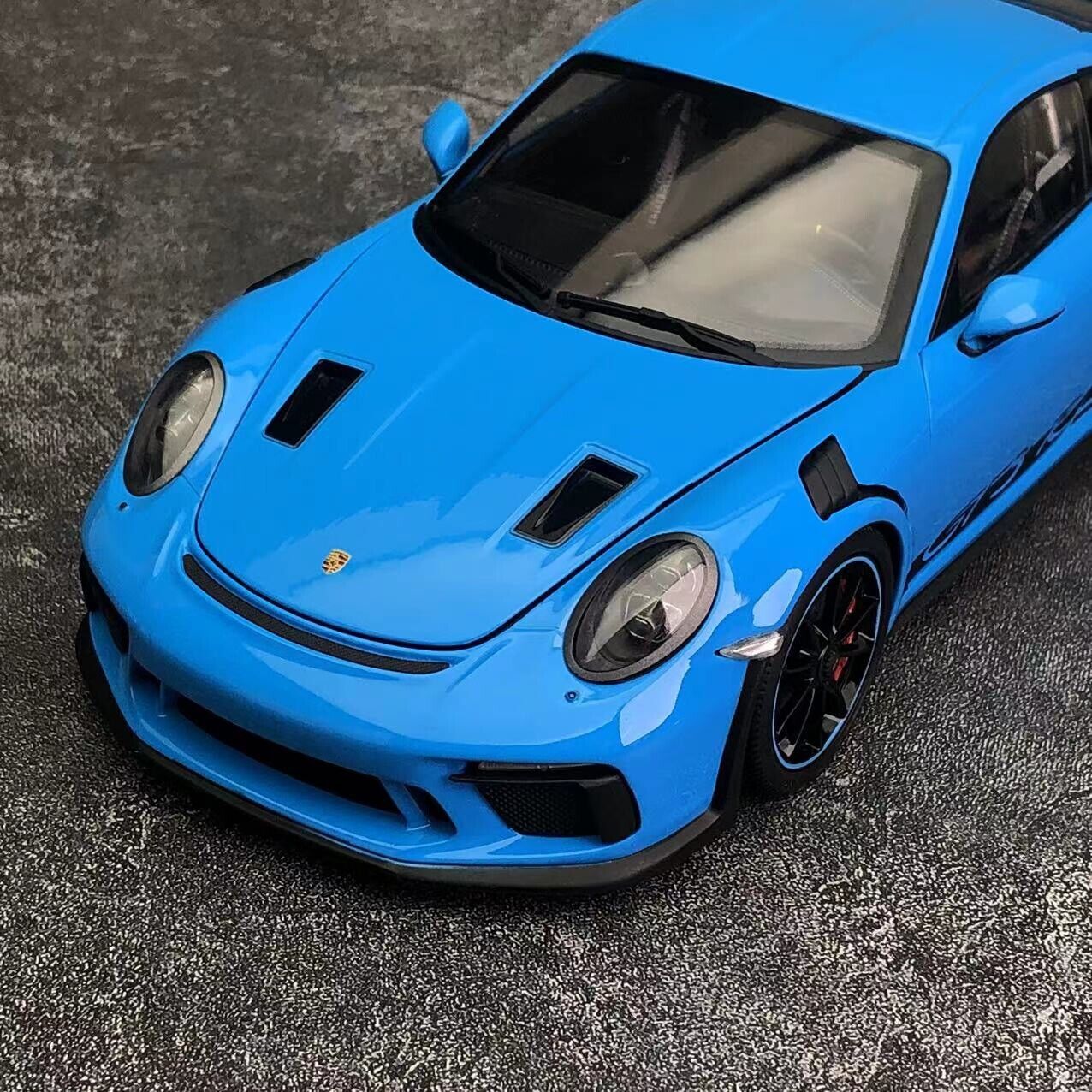 GT Auto 1:18 Porsche 911 991 GT3 RS Blue Diecast