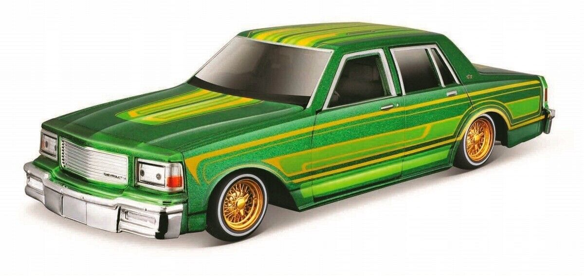 1987 Chevrolet Caprice Lowrider Green 1:26 Diecast Model Maisto Design 31044