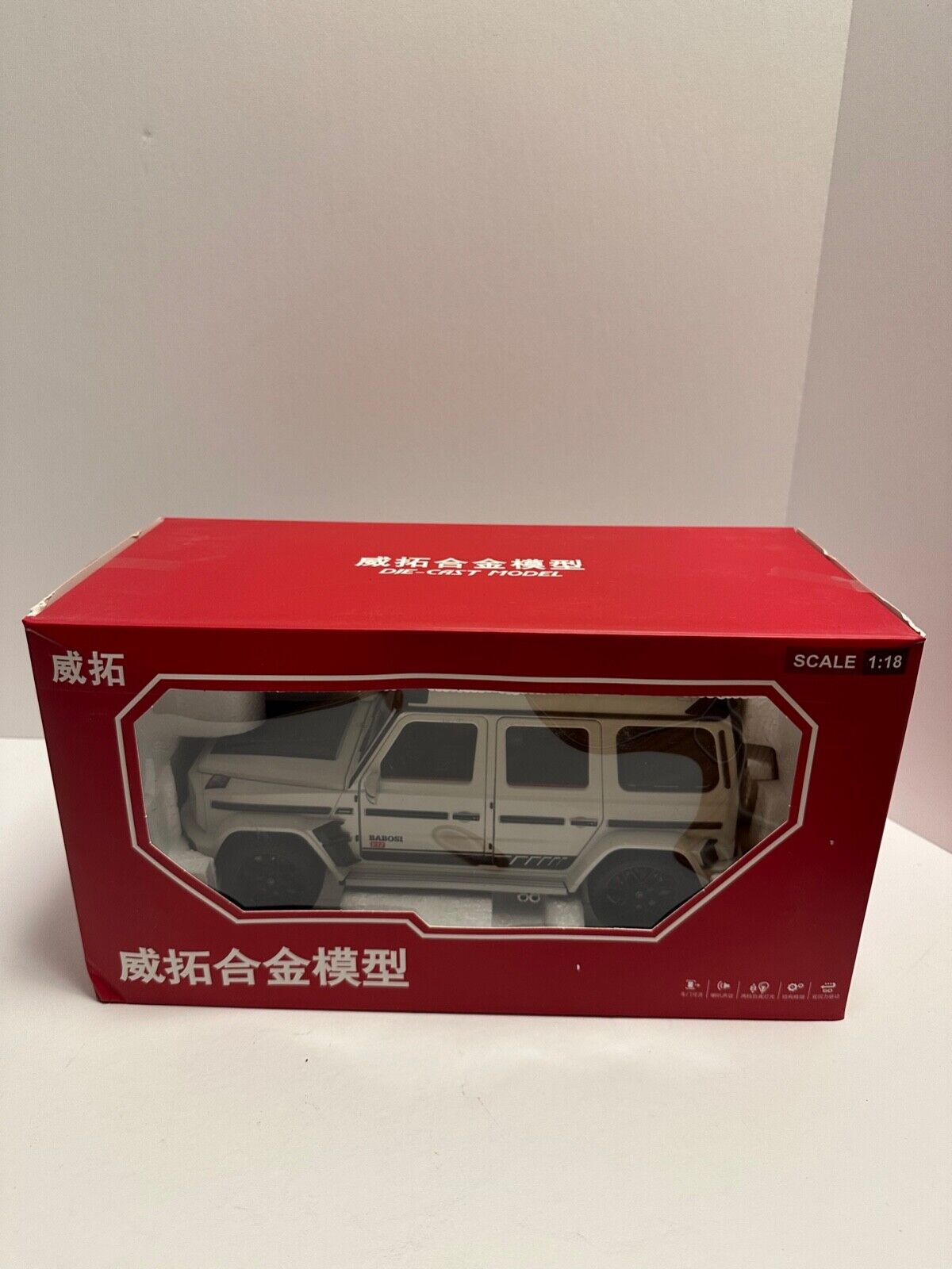 1:18 Scale Mercedes-Benz G Wagon  G700 SUV Exquisite Metal Diecast