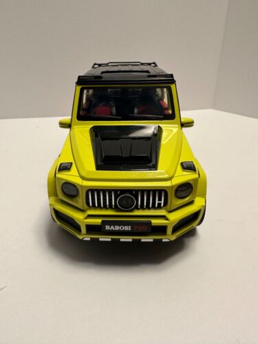 1:18 Scale Mercedes-Benz G Wagon  G700 SUV Exquisite Metal Diecast