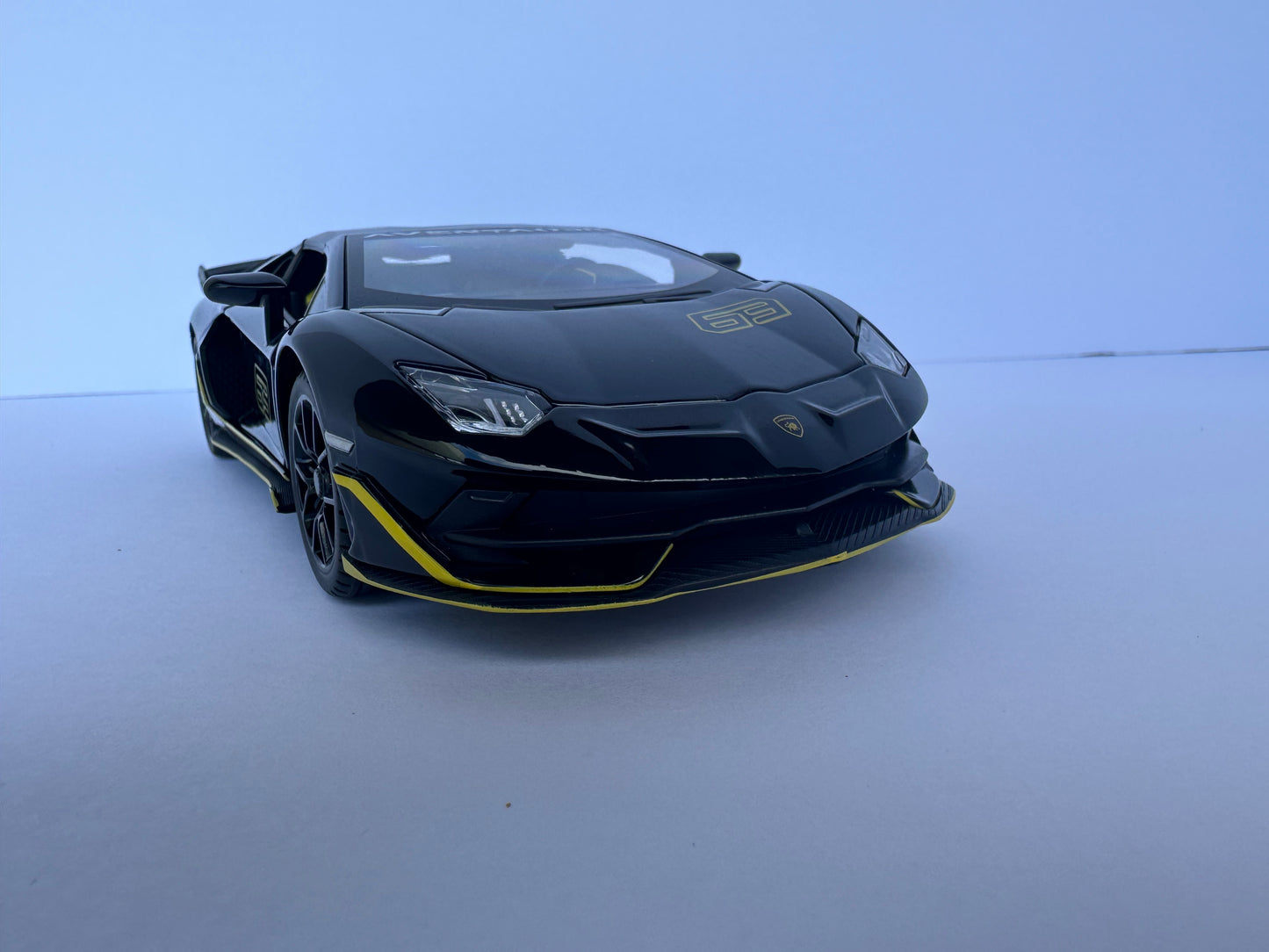 Lamborghini  1/24 SVJ 63 Alloy Scale Diecast Car